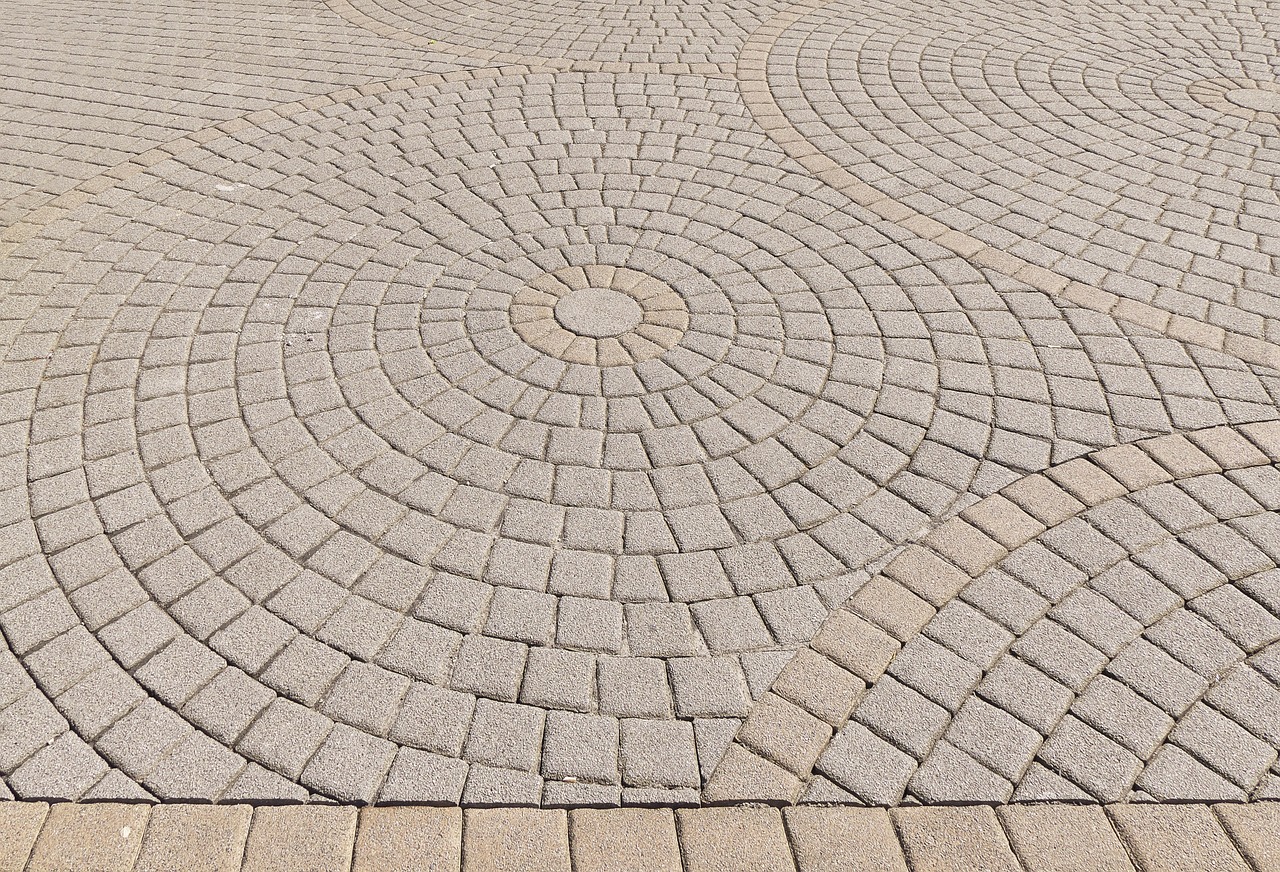 pavement-3302680_1280